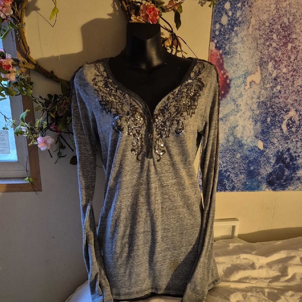 Embellished Gray Blouse with Black Lace Details